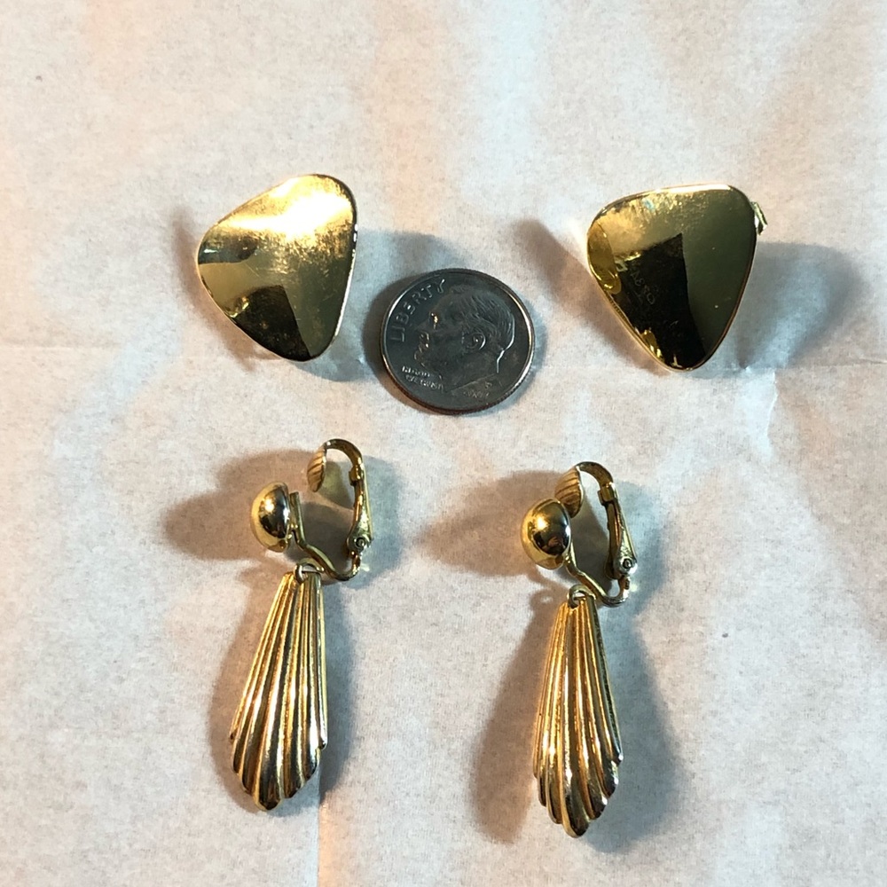 Vintage mid century clip on earrings